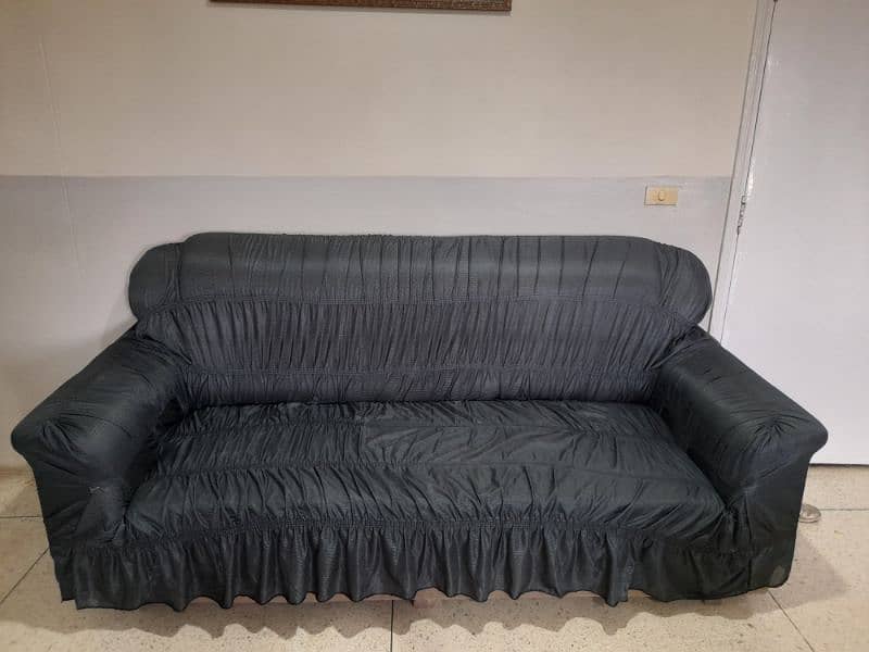 5 seater sofa 0