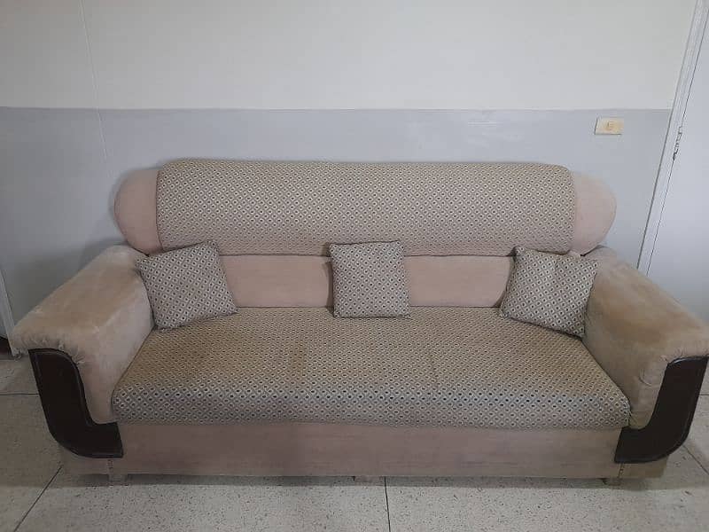 5 seater sofa 4