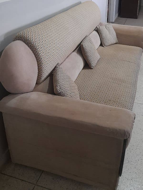 5 seater sofa 6
