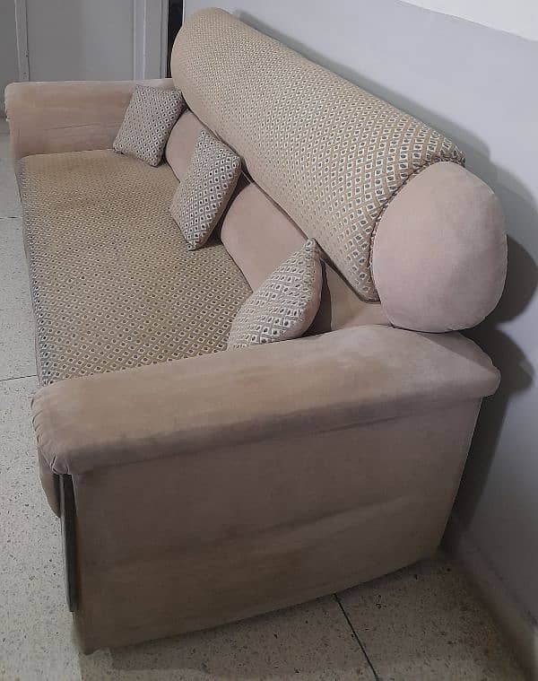 5 seater sofa 7