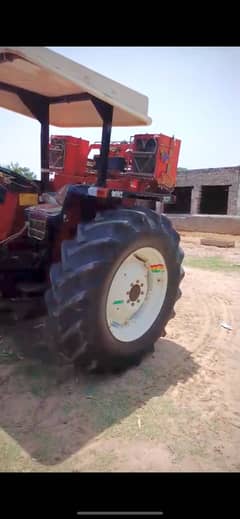 Tractor 640 Model 2021