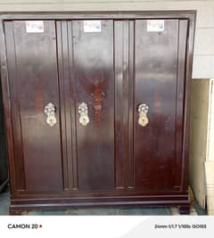 High Quality Iron Cupboard