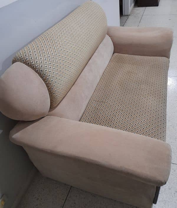 5 seater sofa 10