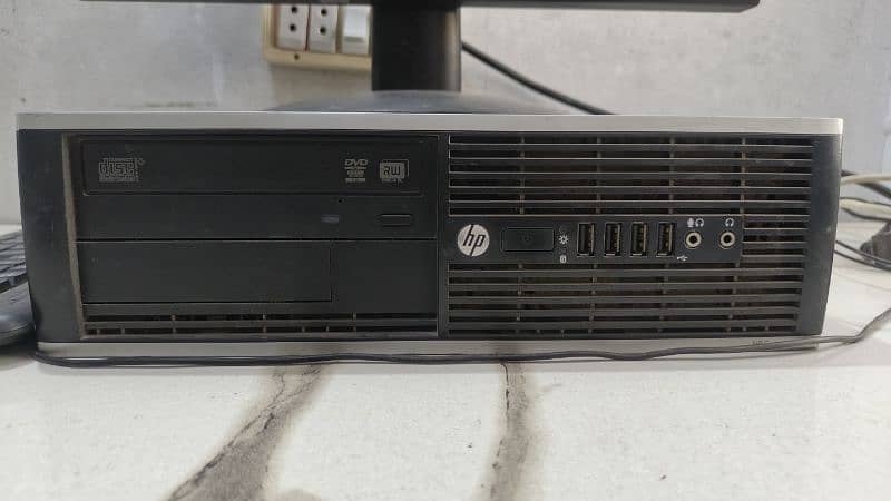 HP desktop core i3 2nd gen 4
