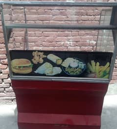 Burger and shwarma counter