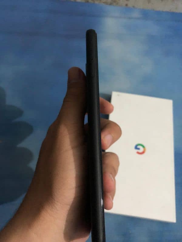 Google pixel 4xl with box 3