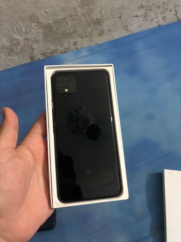Google pixel 4xl with box 8