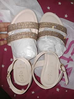 sandle