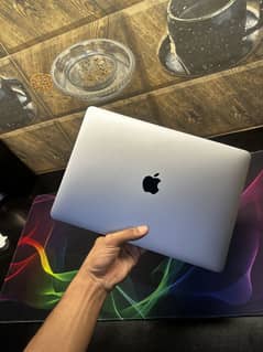 MacBook Air | 100% Battery Health | 48 Cycle Count