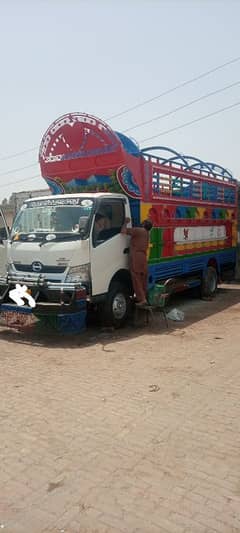 Hino Truck
