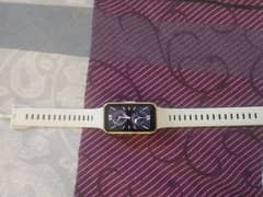 Huawei band 8 with box charger