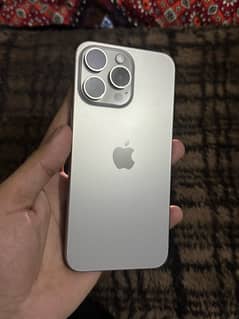 IPhone 15 pro max natural titanium 256 jv
