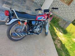 Honda CG125 brand new condition only 11k km driven