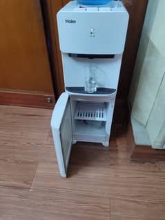 Haier Water Dispenser