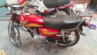 Honda CG125 15000 total Chala hai