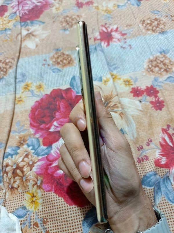 Infinix Zero 30 in 10/10 condition 1