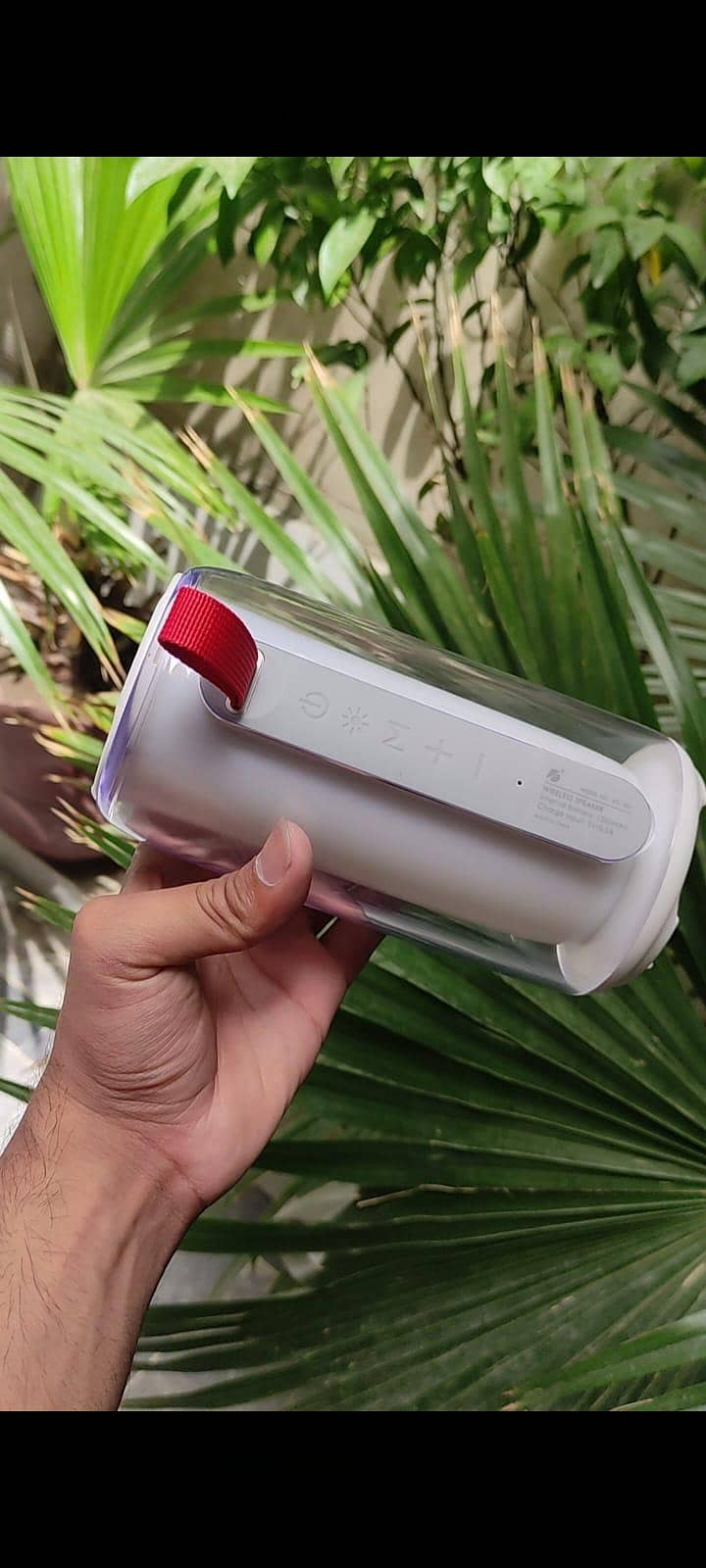 RGB flame Bluetooth speaker with box 10/10 condition 3