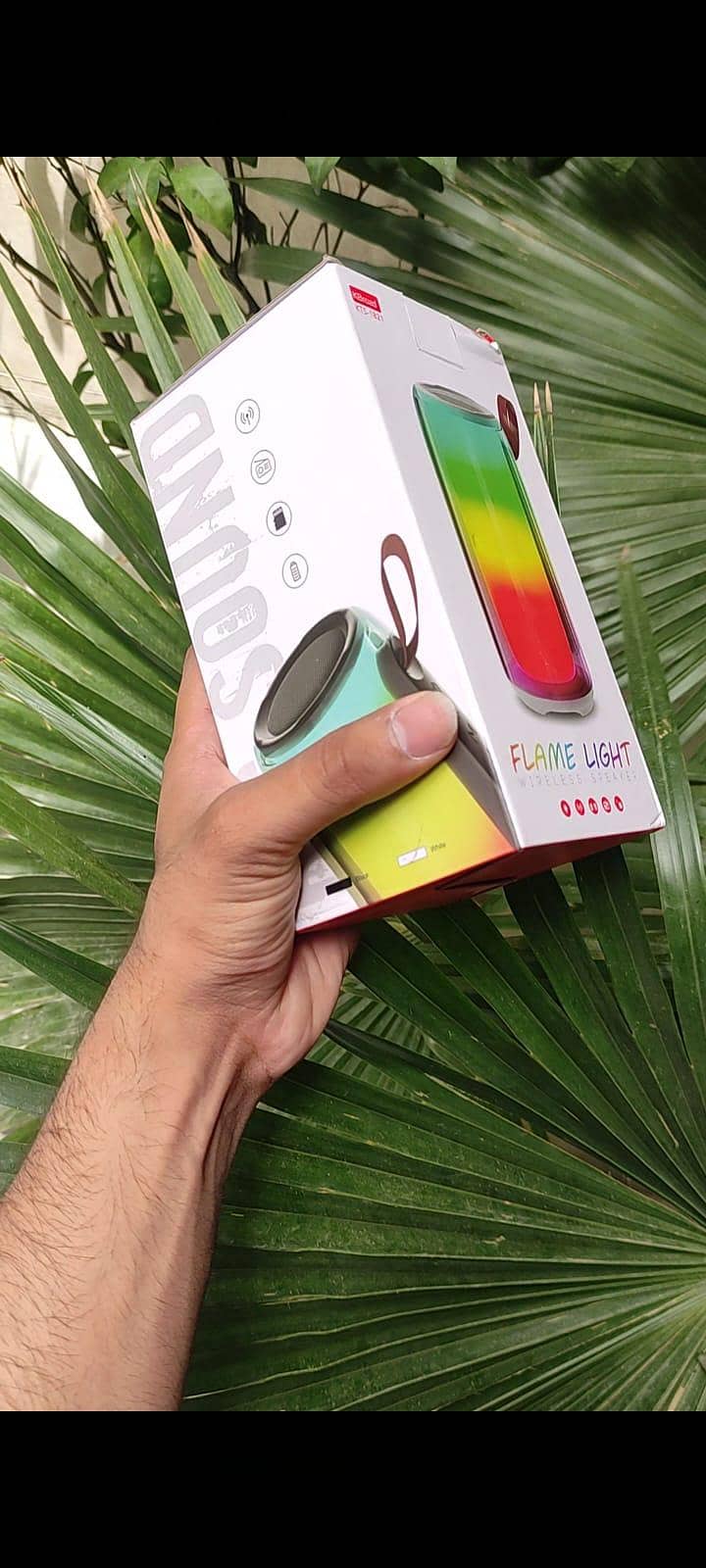 RGB flame Bluetooth speaker with box 10/10 condition 4
