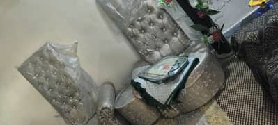 2 sofa and table