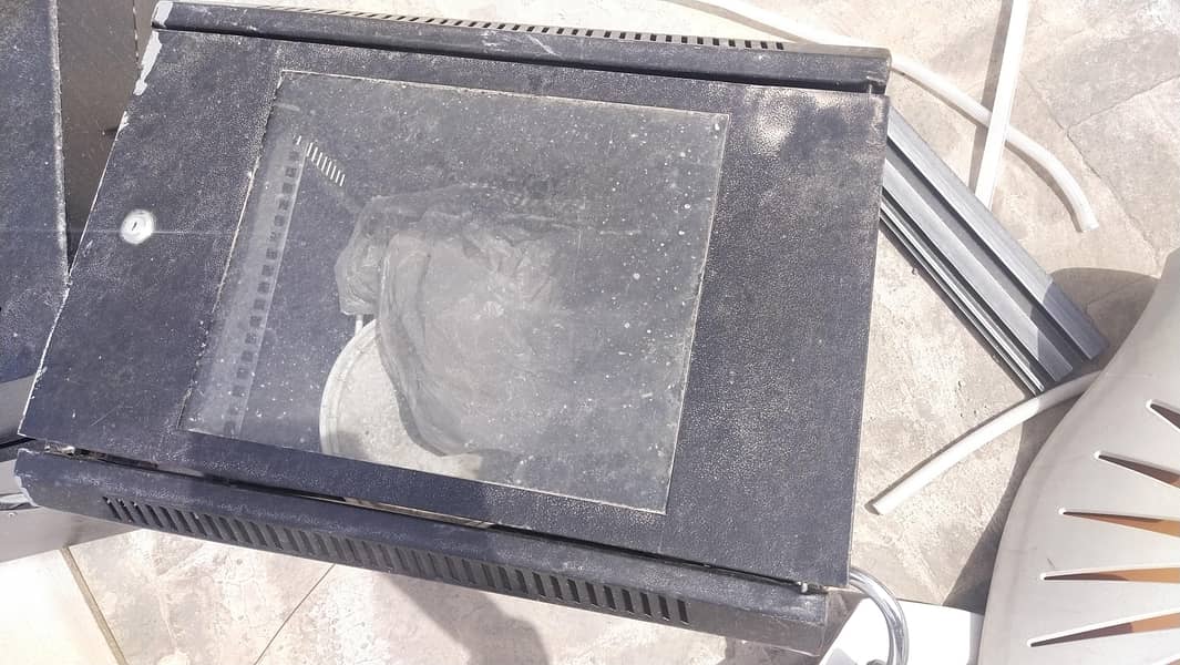 Networking server box 0