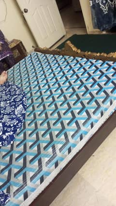 luxury bed molty foam available for sale