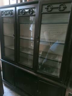 Solid showcase + Almari Urgent sale