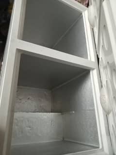 DEEP FREEZER