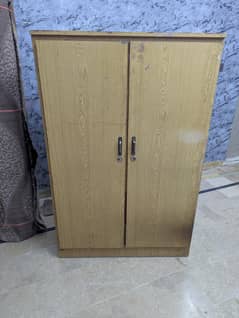 Almari for sale Good condition size 3.5. . / 6. .