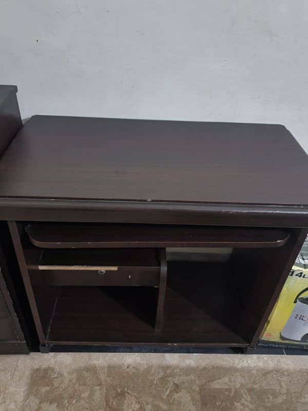 study table/computer table 1