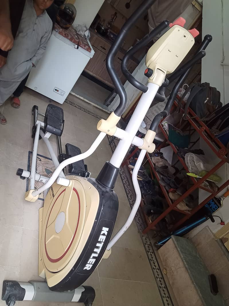Exercise Cycle, Gym Machine 0