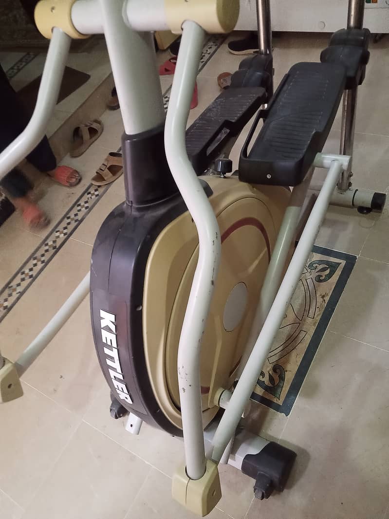 Exercise Cycle, Gym Machine 11