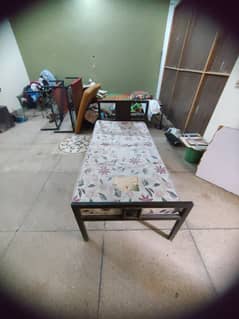 single bed