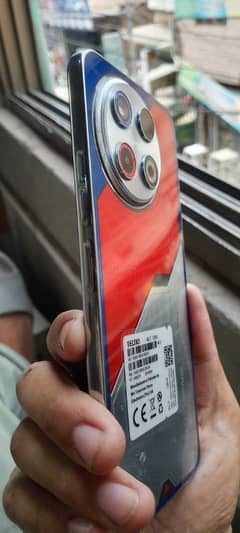 10/10 with complete box and charger and original back cover