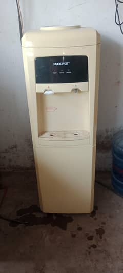jackpot water dispenser running conditions jeniun
