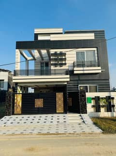 8 Marla brand new house for sale Bahria orchard  B block good location Lahore
