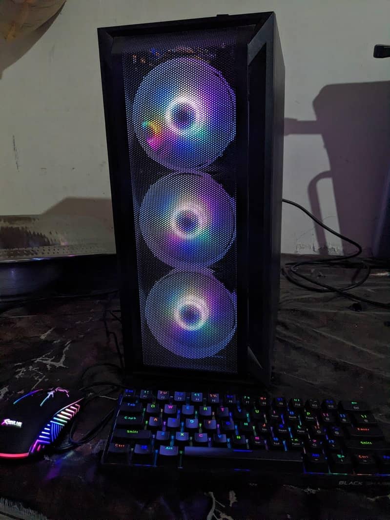 Gaming PC Best For every game and Editing. Mouse And Keyboard Free. 11