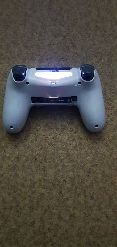 PS4 wireless controller 1