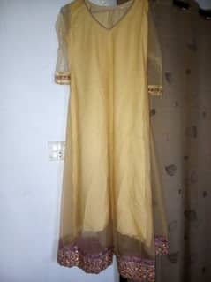 4 piece dress  and only  1 day used