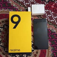 realme