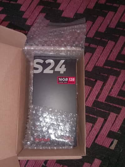 Itel S24 8+8 128gb