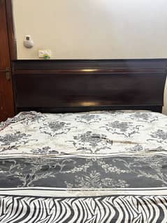 King Size Wooden Bed with Mattress
