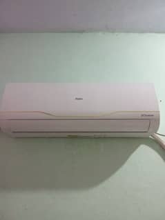 Haier HSU 1.5 Ton DC Inverter Split AC