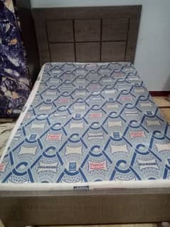 single bed with mattress