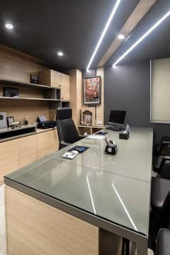 Hey Everyone I want to need HR Manager Female