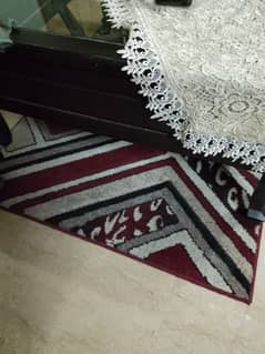 center rug