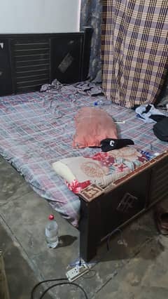 king Bed Sale urgent near college road township
