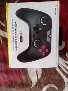 Urgently Selling brand new easysmx 05 controller { black color}
