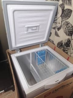 Dawlance freezer/Refrigerator DF-200-ES