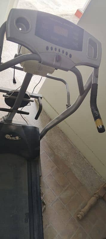 fully functional, no fault at all 1