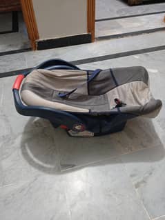 baby cot